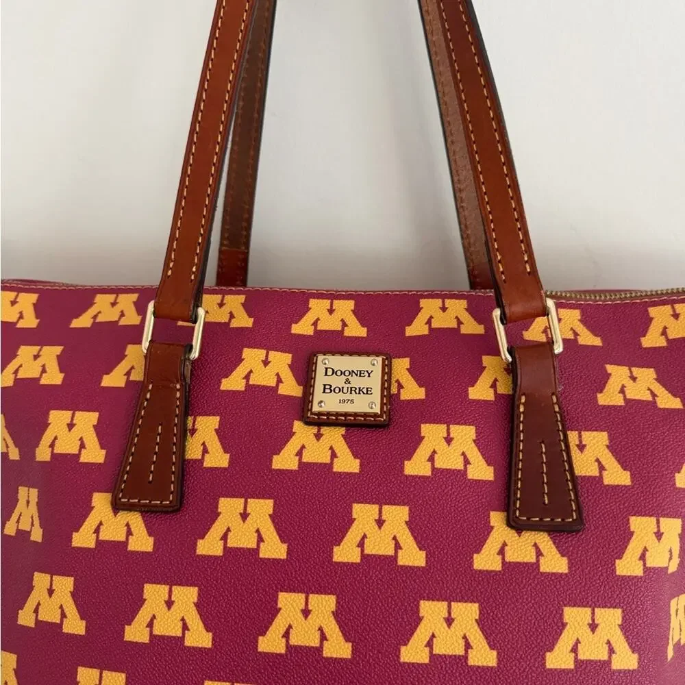 Dooney and Bourke University of Minnesota tote Collegiate Colection